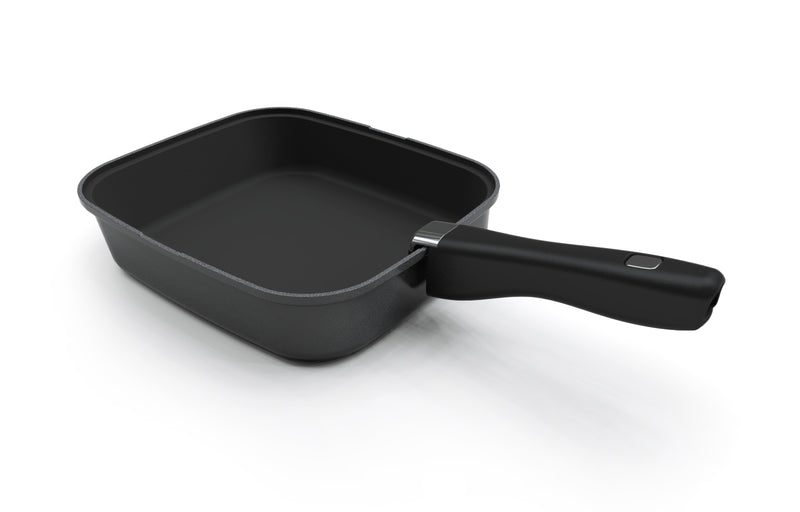 Smartspace Frypan with detachable handle - 4x4 And More
